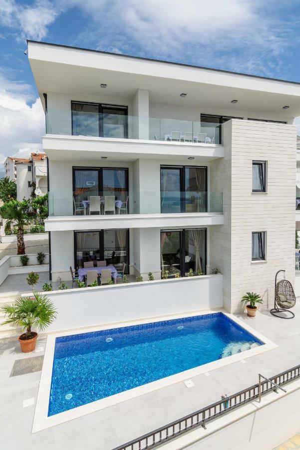 Apartments Villa Dalmatia Trogir Eksteriør bilde
