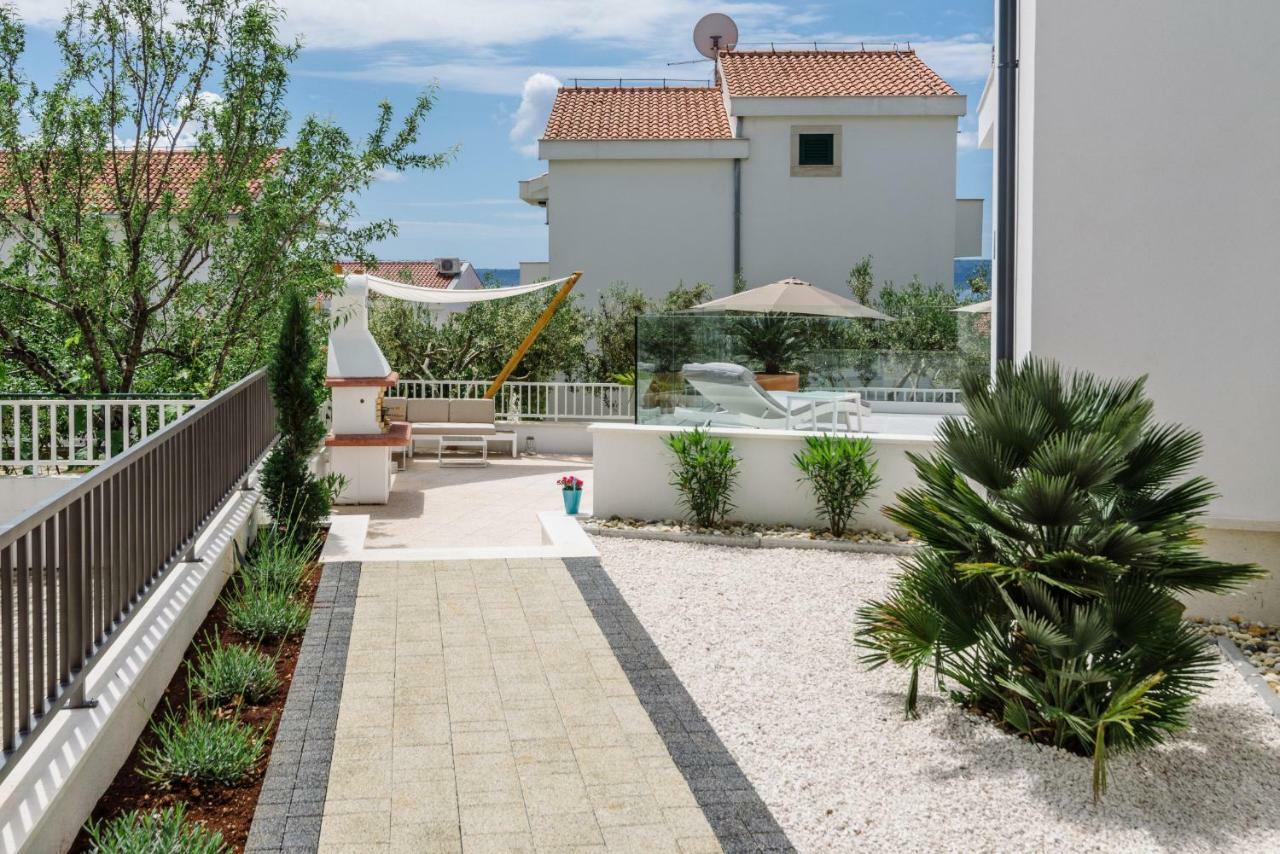 Apartments Villa Dalmatia Trogir Eksteriør bilde