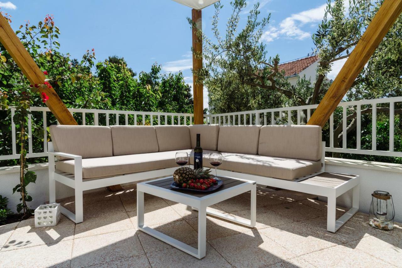 Apartments Villa Dalmatia Trogir Eksteriør bilde