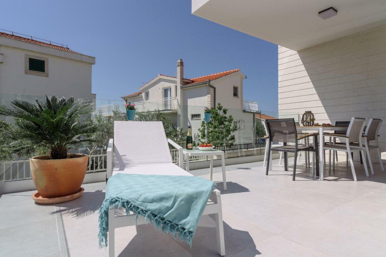 Apartments Villa Dalmatia Trogir Eksteriør bilde